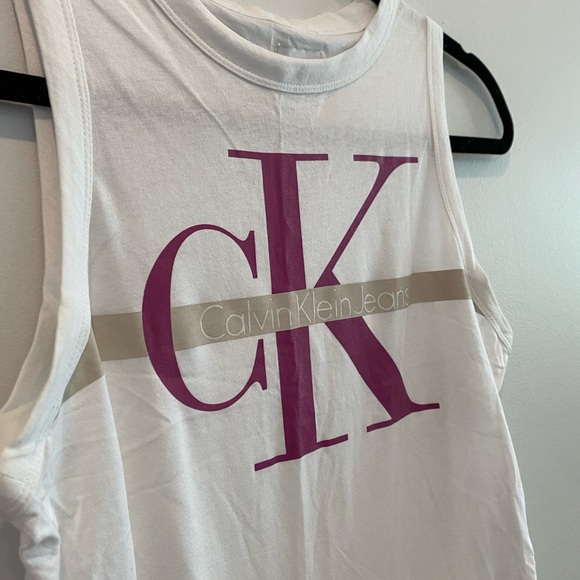 Calvin Klein tank - Picture 4 of 5
